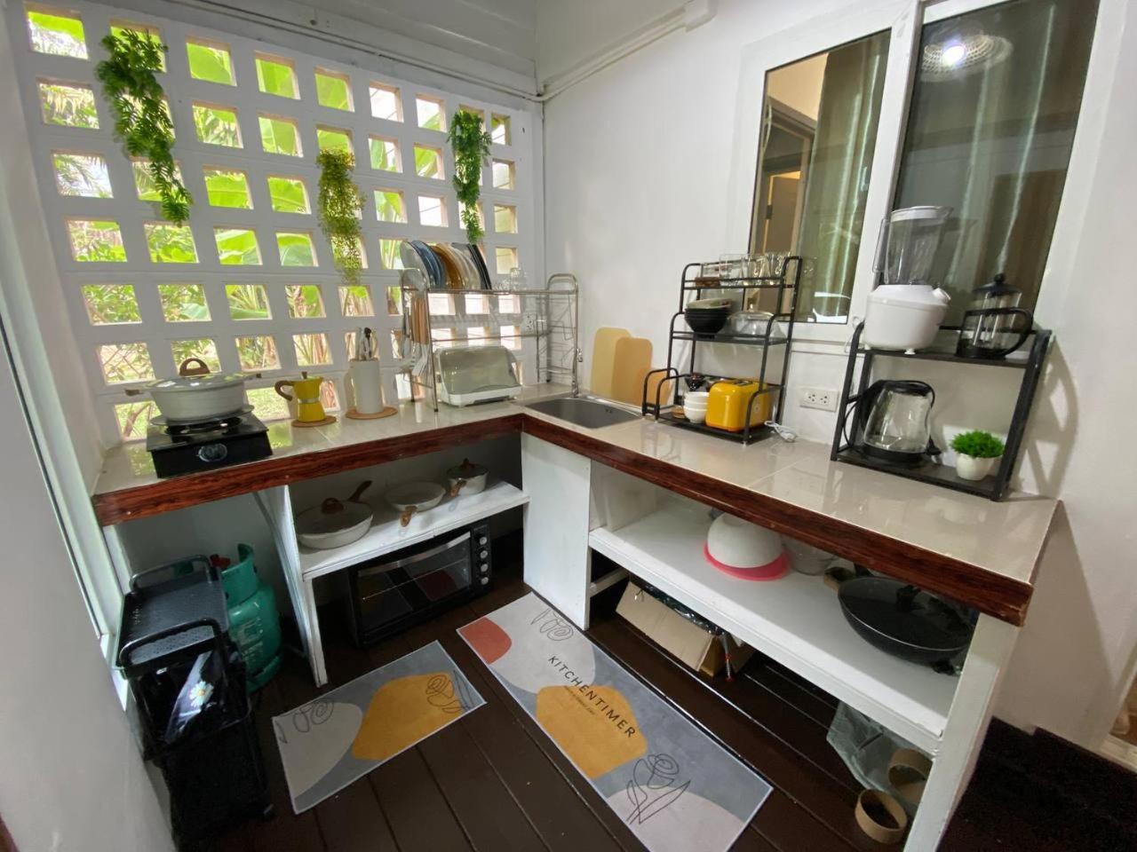 Green Paradise With Private And Front Yard Thongsala Exterior photo